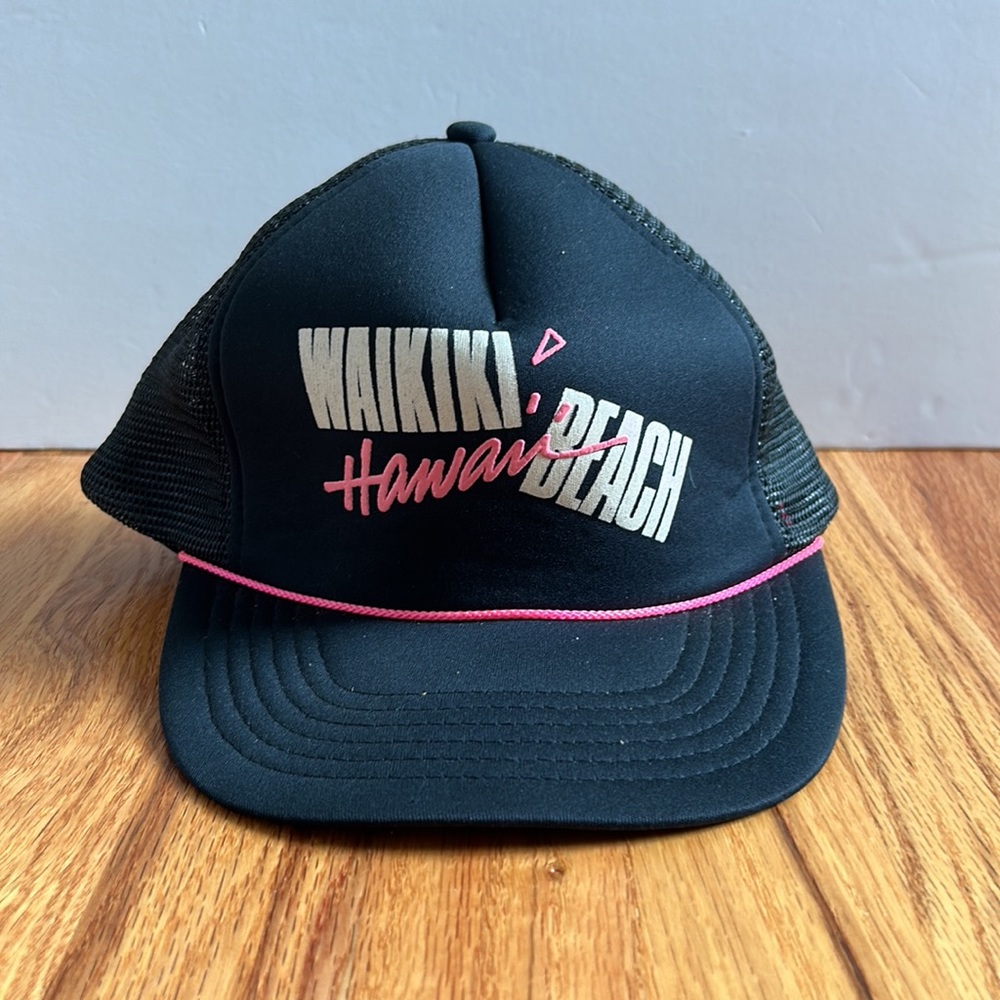 Waikiki Beach Vintage hat